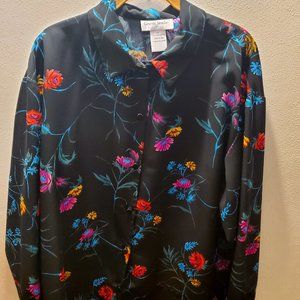 Graver Studio Asian Top